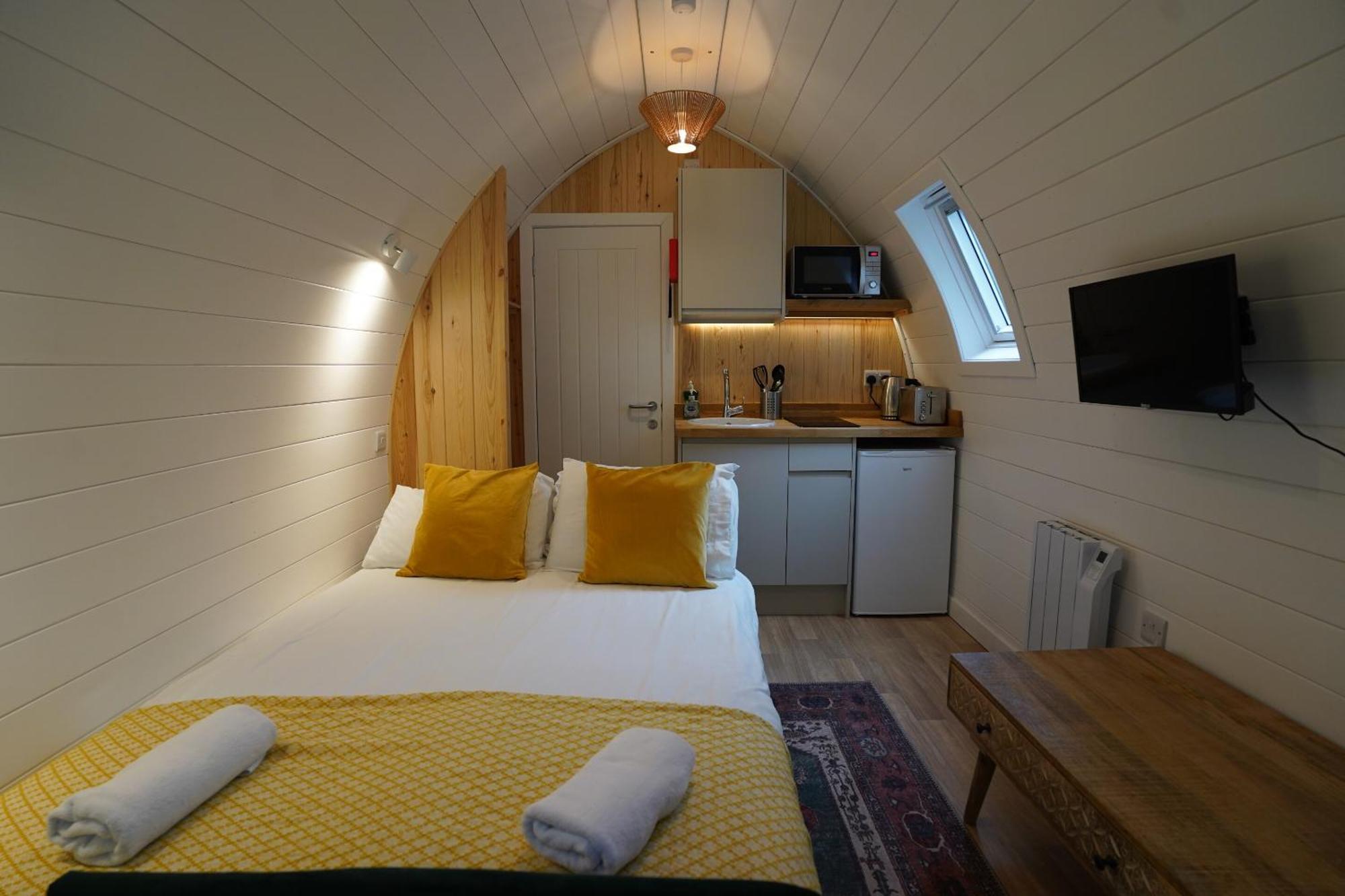 Glenlivet By Wigwam Holidays Tomintoul Exterior photo